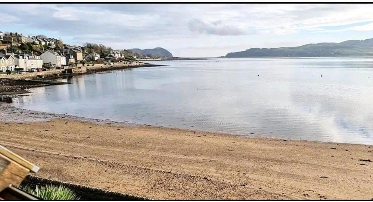 Inviting 1-Bed Apartment In Campbeltown Loch Views エクステリア 写真