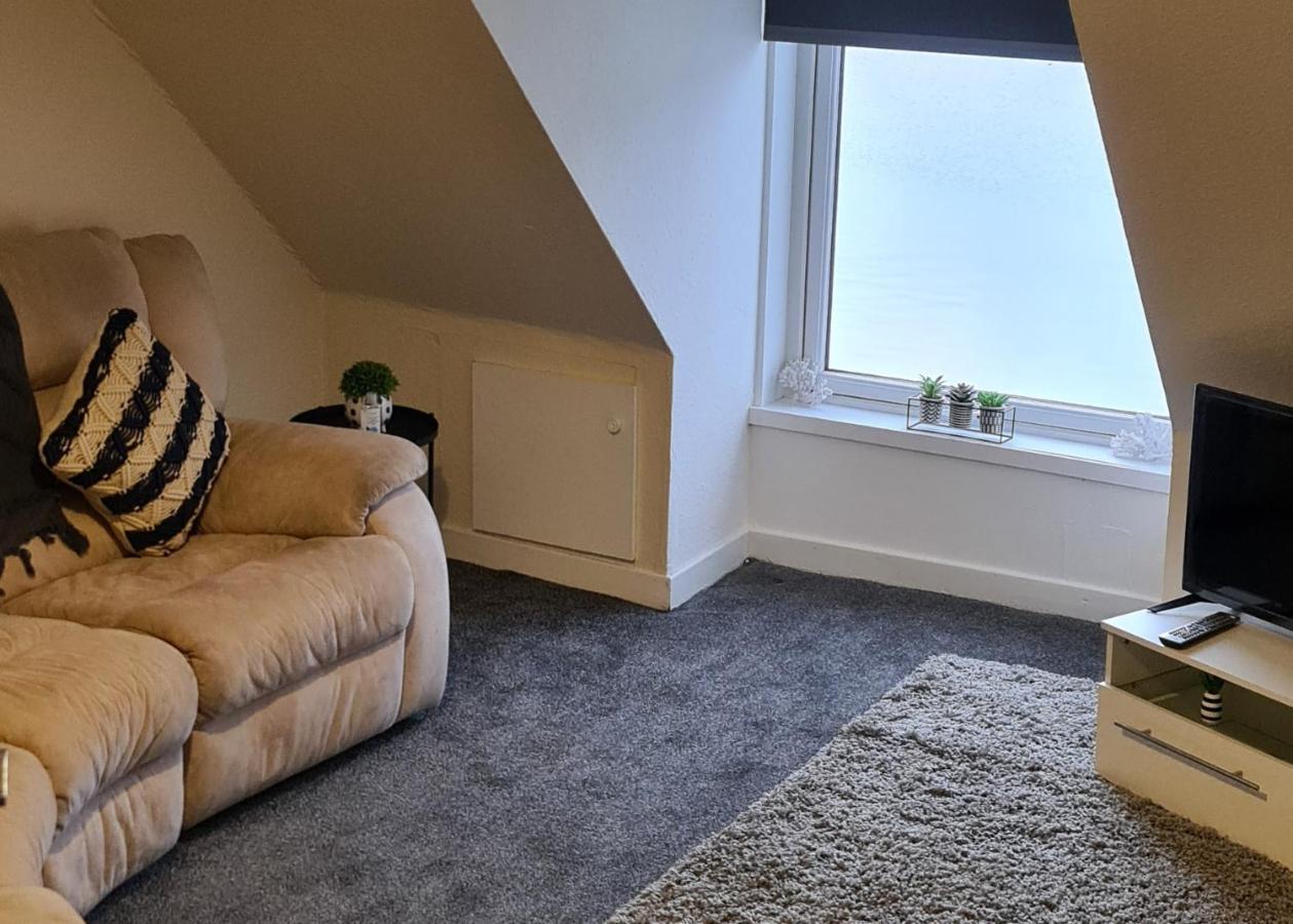 Inviting 1-Bed Apartment In Campbeltown Loch Views エクステリア 写真