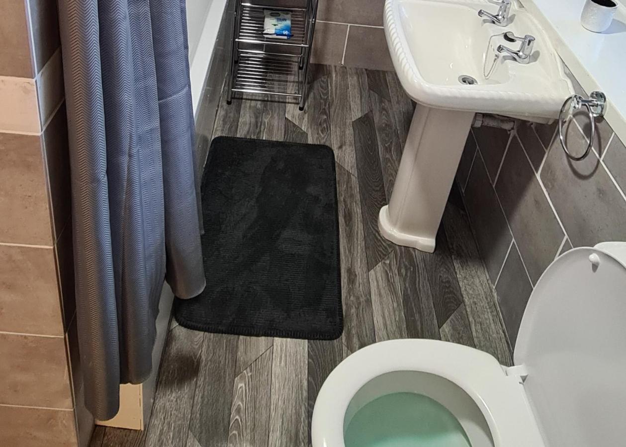 Inviting 1-Bed Apartment In Campbeltown Loch Views エクステリア 写真
